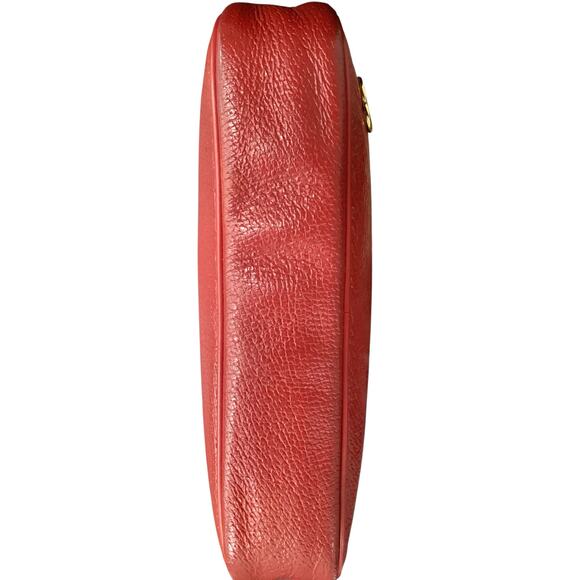 Vintage Gucci Cosmetic Bag Women’s One Size Leather Gold Tone GG Red Gorgeous! - Picture 5 of 9